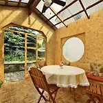 Πανσιόν Ingrid 3*