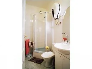 英格丽膳食旅馆 3*